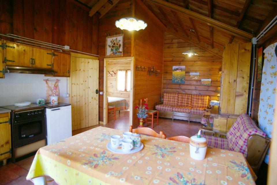 Chalet Etna Milo Eksteriør billede